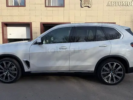 BMW X5 2023 года за 42 000 000 тг. в Караганда – фото 5