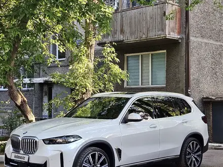 BMW X5 2023 года за 42 000 000 тг. в Караганда – фото 49