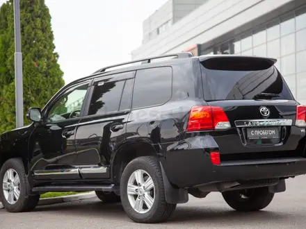 Toyota Land Cruiser Luxe 2013 года за 22 490 000 тг. в Алматы – фото 4