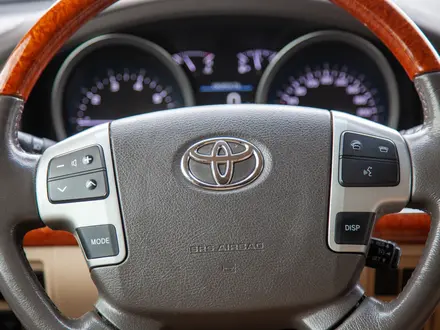 Toyota Land Cruiser Luxe 2013 года за 22 490 000 тг. в Алматы – фото 17