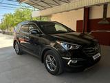 Hyundai Santa Fe 2017 года за 7 000 000 тг. в Актау