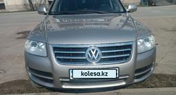 Volkswagen Touareg 2004 года за 5 800 000 тг. в Астана – фото 3