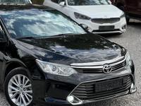 Toyota Camry 2015 года за 11 000 000 тг. в Шымкент