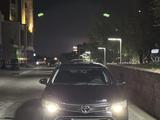 Toyota Camry 2015 года за 12 600 000 тг. в Шымкент – фото 2
