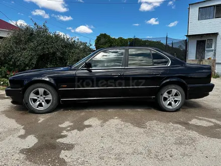 BMW 520 1995 года за 2 200 000 тг. в Астана – фото 5