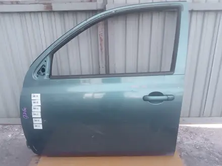 Дверь Nissan March AK12 за 40 000 тг. в Караганда