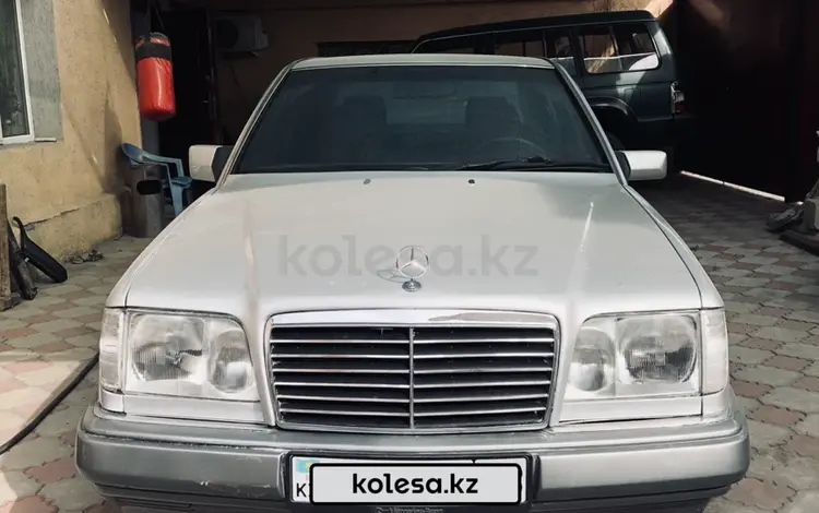 Mercedes-Benz E 220 1994 годаfor2 500 000 тг. в Тараз