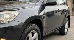 Toyota RAV4 2007 года за 7 950 000 тг. в Алматы – фото 2