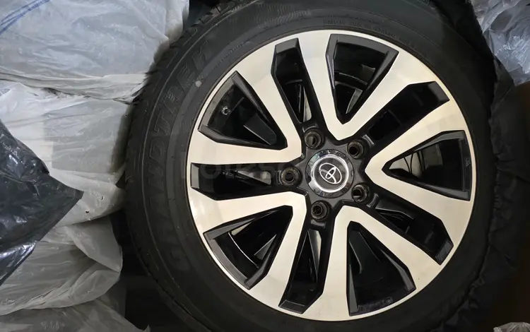 Летние шины Toyota Land Cruiser 200 за 550 000 тг. в Астана