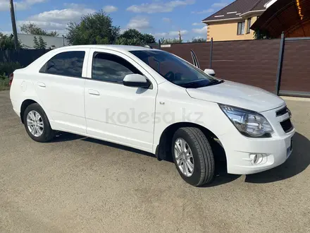 Chevrolet Cobalt 2022 года за 6 190 000 тг. в Уральск – фото 3