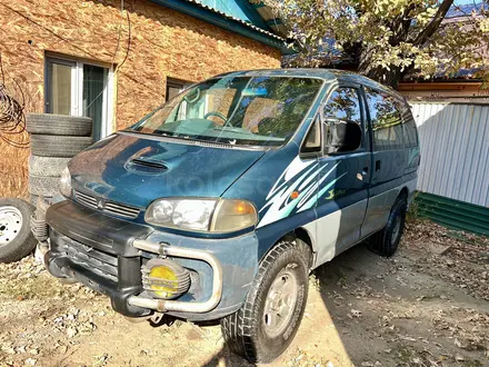 Mitsubishi Delica 1997 года за 1 000 000 тг. в Алматы