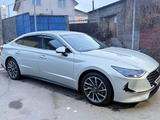 Hyundai Sonata 2021 года за 12 871 767 тг. в Алматы