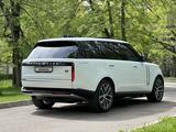 Land Rover Range Rover 2022 годаүшін88 888 888 тг. в Алматы – фото 4