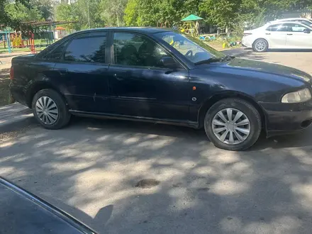Audi A4 1996 года за 1 400 000 тг. в Караганда – фото 3