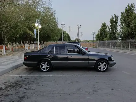 Mercedes-Benz E 280 1994 года за 2 000 000 тг. в Кызылорда – фото 6