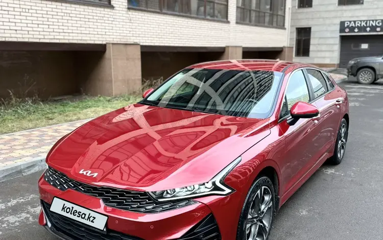 Kia K5 2022 года за 11 500 000 тг. в Астана