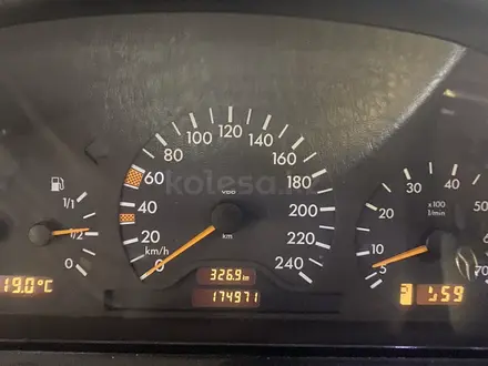 Mercedes-Benz C 200 2000 года за 4 200 000 тг. в Жанаозен – фото 15