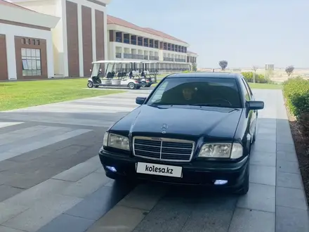 Mercedes-Benz C 200 2000 года за 4 200 000 тг. в Жанаозен – фото 16