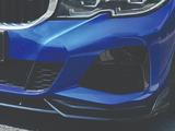 Сплиттер переднего бампера BMW G20 M 2019г-2022г (тип 2) черный глянец за 100 тг. в Алматы – фото 2
