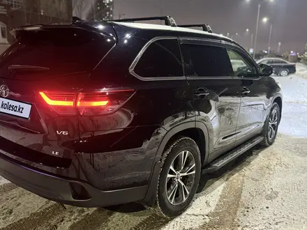 Toyota Highlander 2019 года за 18 500 000 тг. в Астана – фото 2