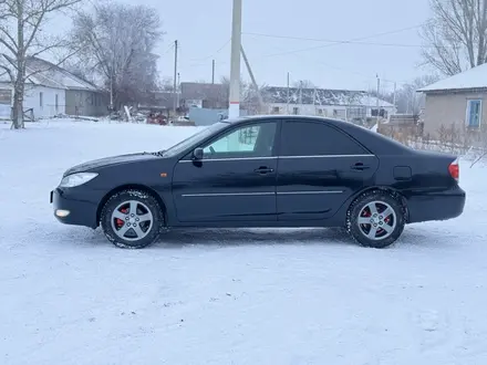 Toyota Camry 2003 года за 5 300 000 тг. в Астана – фото 2