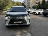 Lexus LX 570 2017 годаүшін45 000 000 тг. в Шиели