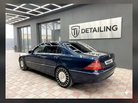 Mercedes-Benz S 320 1998 года за 3 100 000 тг. в Алматы – фото 42
