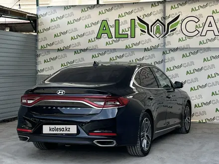 Hyundai Grandeur 2019 года за 11 200 000 тг. в Шымкент