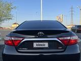 Toyota Camry 2015 года за 7 300 000 тг. в Жанаозен