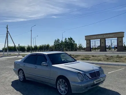 Mercedes-Benz E 320 1999 года за 5 000 000 тг. в Кызылорда – фото 2