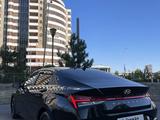 Hyundai Elantra 2021 года за 10 500 000 тг. в Шымкент – фото 4
