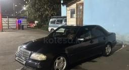 Mercedes-Benz C 180 1997 года за 1 290 000 тг. в Алматы – фото 5