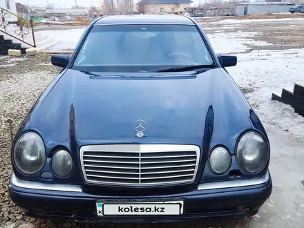 Mercedes-Benz E 230 1996 года за 2 500 000 тг. в Сатпаев