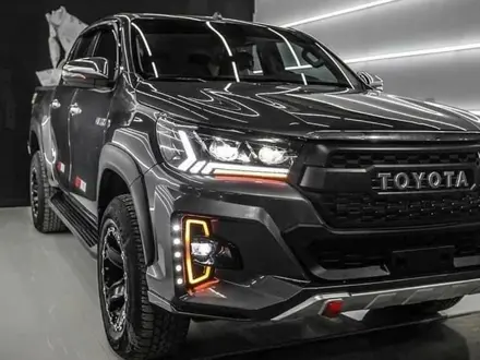 Передние фары на Toyota Hilux/Revo 2016-20 стиль AUDI за 220 000 тг. в Тараз – фото 7