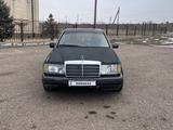 Mercedes-Benz E 230 1990 годаfor1 450 000 тг. в Мерке