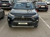 Toyota RAV4 2021 годаfor16 500 000 тг. в Астана