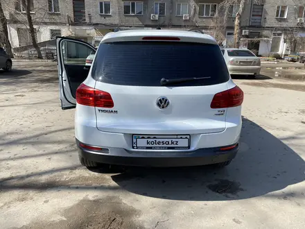 Volkswagen Tiguan 2015 года за 7 500 000 тг. в Павлодар – фото 10