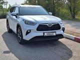 Toyota Highlander 2024 годаүшін31 900 000 тг. в Кокшетау – фото 2