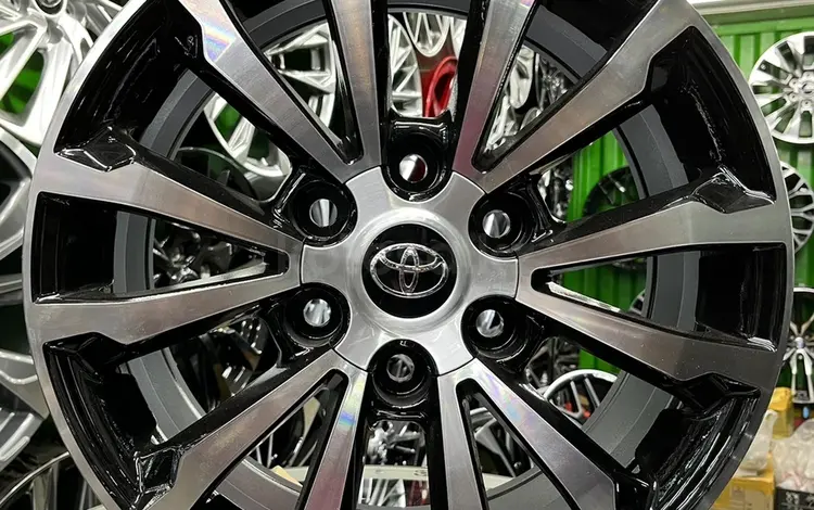 Комплект дисков Toyota Prado r18-6-139, 7for240 000 тг. в Караганда