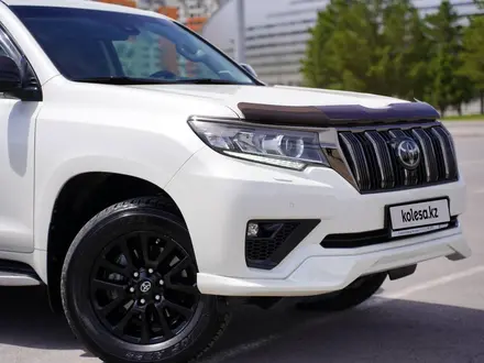 Toyota Land Cruiser Prado 2021 года за 36 000 000 тг. в Астана – фото 2