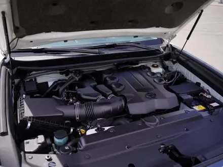 Toyota Land Cruiser Prado 2021 года за 36 000 000 тг. в Астана – фото 12