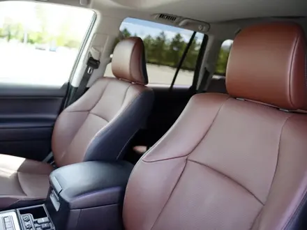 Toyota Land Cruiser Prado 2021 года за 36 000 000 тг. в Астана – фото 31