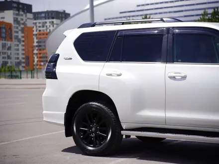 Toyota Land Cruiser Prado 2021 года за 36 000 000 тг. в Астана – фото 36