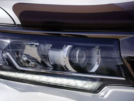 Toyota Land Cruiser Prado 2021 года за 36 000 000 тг. в Астана – фото 38