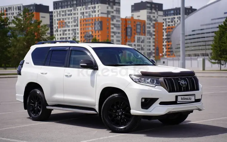 Toyota Land Cruiser Prado 2021 года за 36 000 000 тг. в Астана