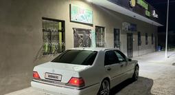Mercedes-Benz S 320 1998 года за 3 200 000 тг. в Жетысай – фото 2