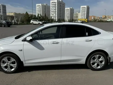 Chevrolet Onix 2025 года за 5 900 000 тг. в Астана – фото 2