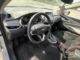Chevrolet Onix 2025 годаүшін5 900 000 тг. в Астана – фото 5