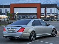 Mercedes-Benz S 500 2007 годаүшін7 900 000 тг. в Алматы