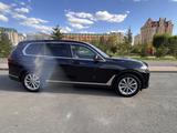BMW X7 2022 года за 39 000 000 тг. в Астана – фото 4